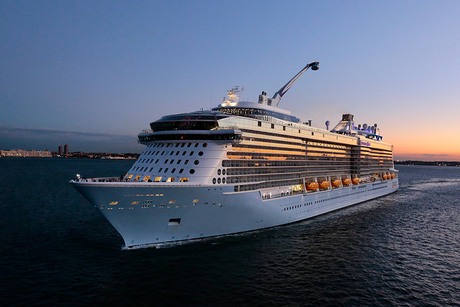 ภาพรวมล่องเรือสำราญ : สายเรือ Crystal Cruises : หรูหราในวันผักผ่อนและความเป็นส่วนตัว ภาพรวมล่องเรือสำราญ : สายเรือ Crystal Cruises : หรูหราในวันผักผ่อนและความเป็นส่วนตัว 