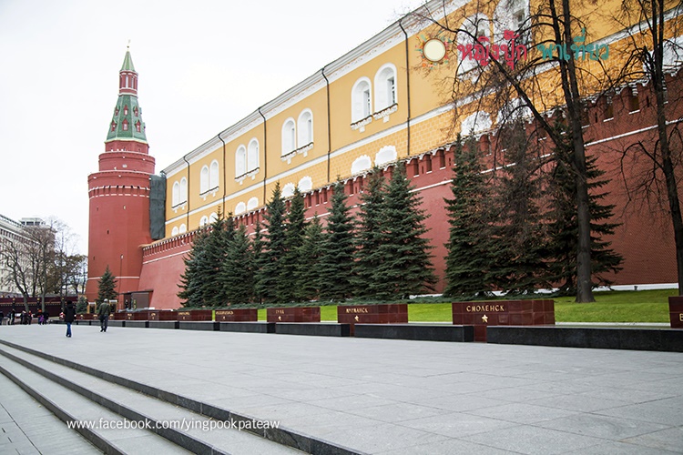 เที่ยวพระราชวังเครมลิน Kremlin, Moscow รัสเซีย
