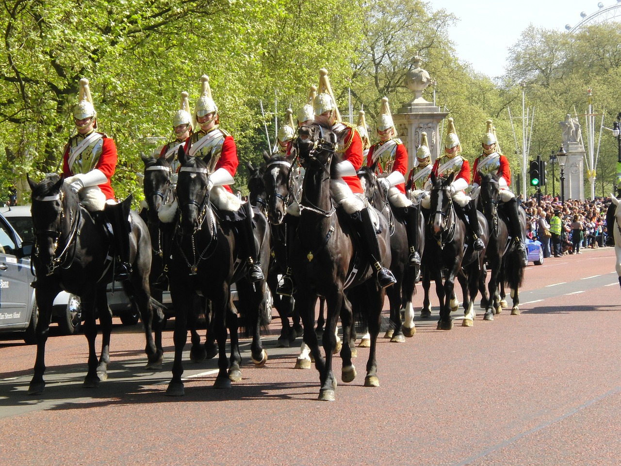 horseguards-353887_1280